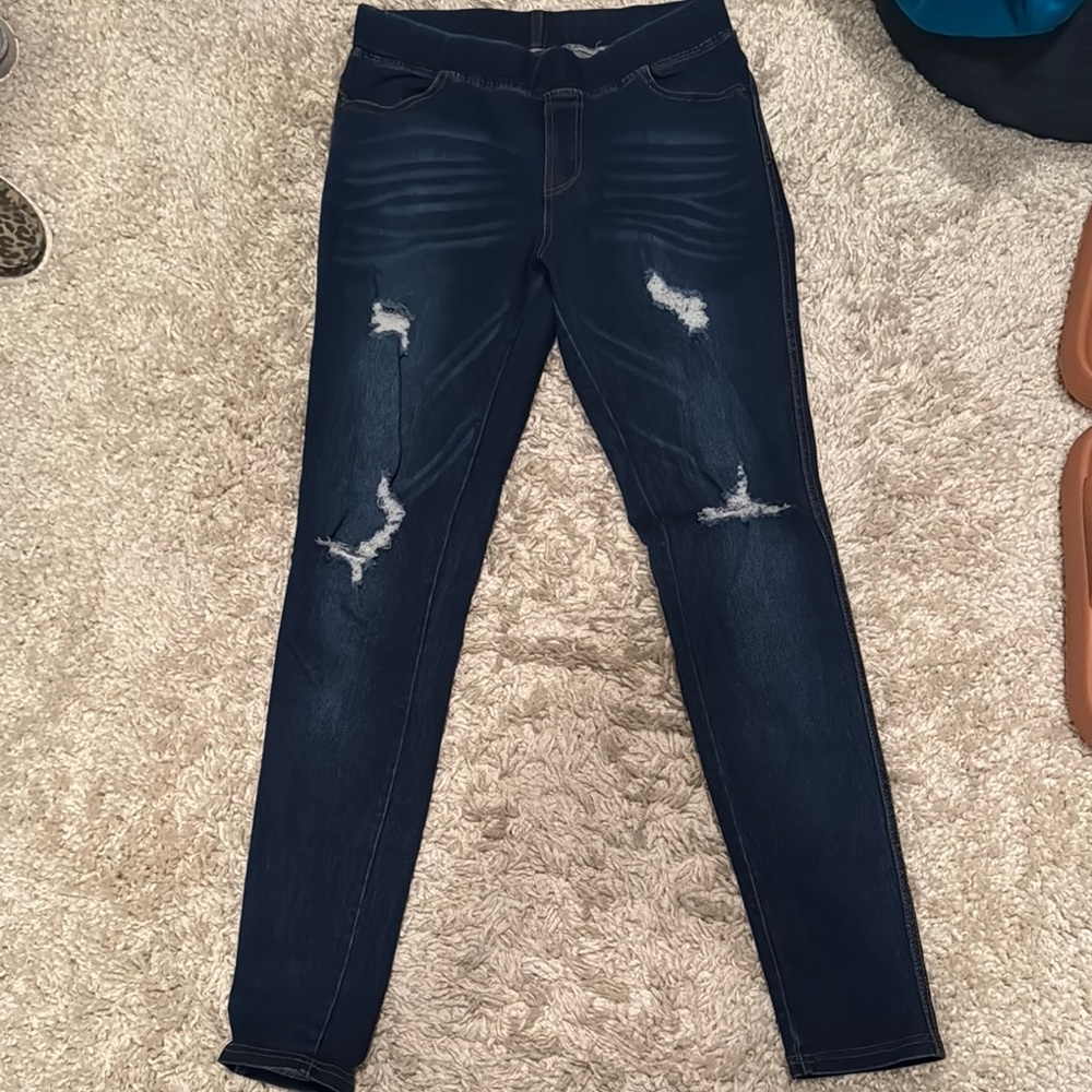 Stylish Dark Blue Distressed Women's Jeans